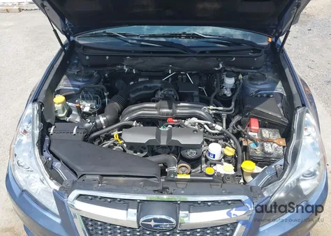 2013 Subaru Legacy 2.5I Premium from USA, damaged, VIN 4S3BMBG61D3009779